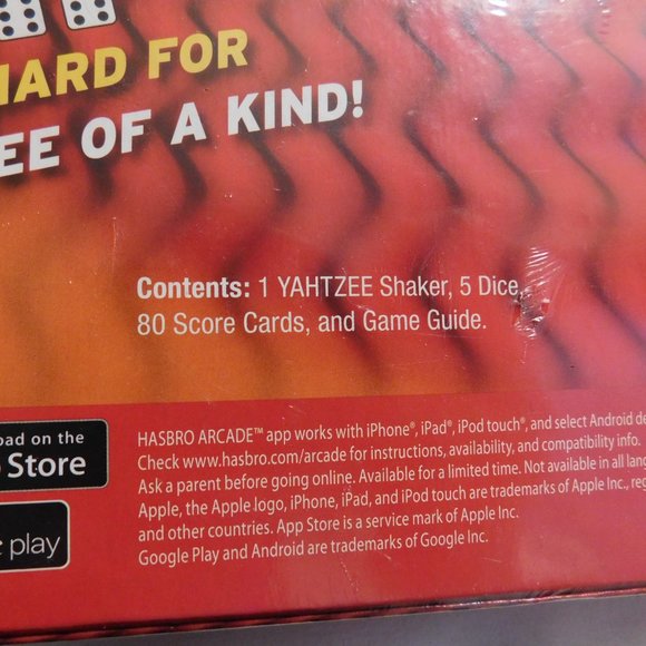 Yahtzee Game Hasbro Brand New - Picture 3 of 3